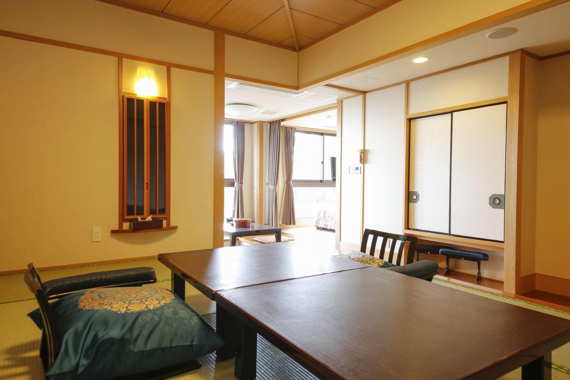 Resort Hills Toyohama Soranokaze Toba Exterior photo
